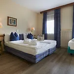 Relax Erica Hotel 3*