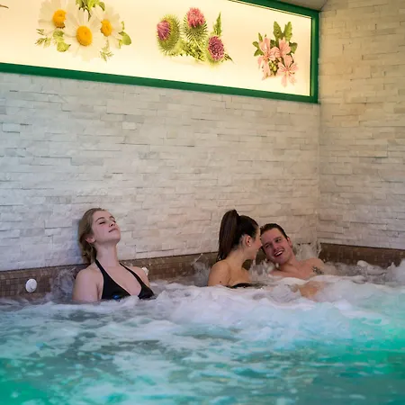 Relax Erica Asiago
