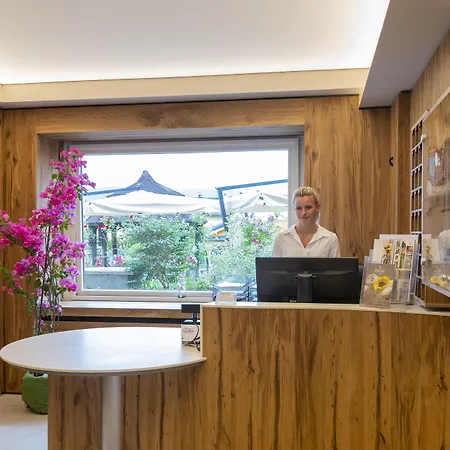 Hotel Relax Erica 3*