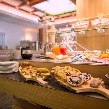 Relax Erica Hotel 3*