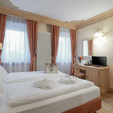 Relax Erica Hotel 3*