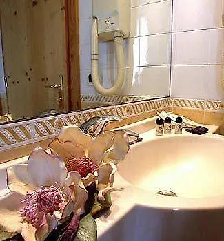 艾丽卡轻松酒店 酒店 3*