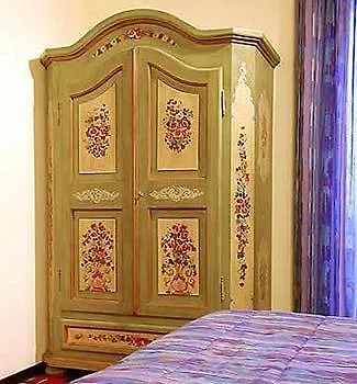 艾丽卡轻松酒店 3*